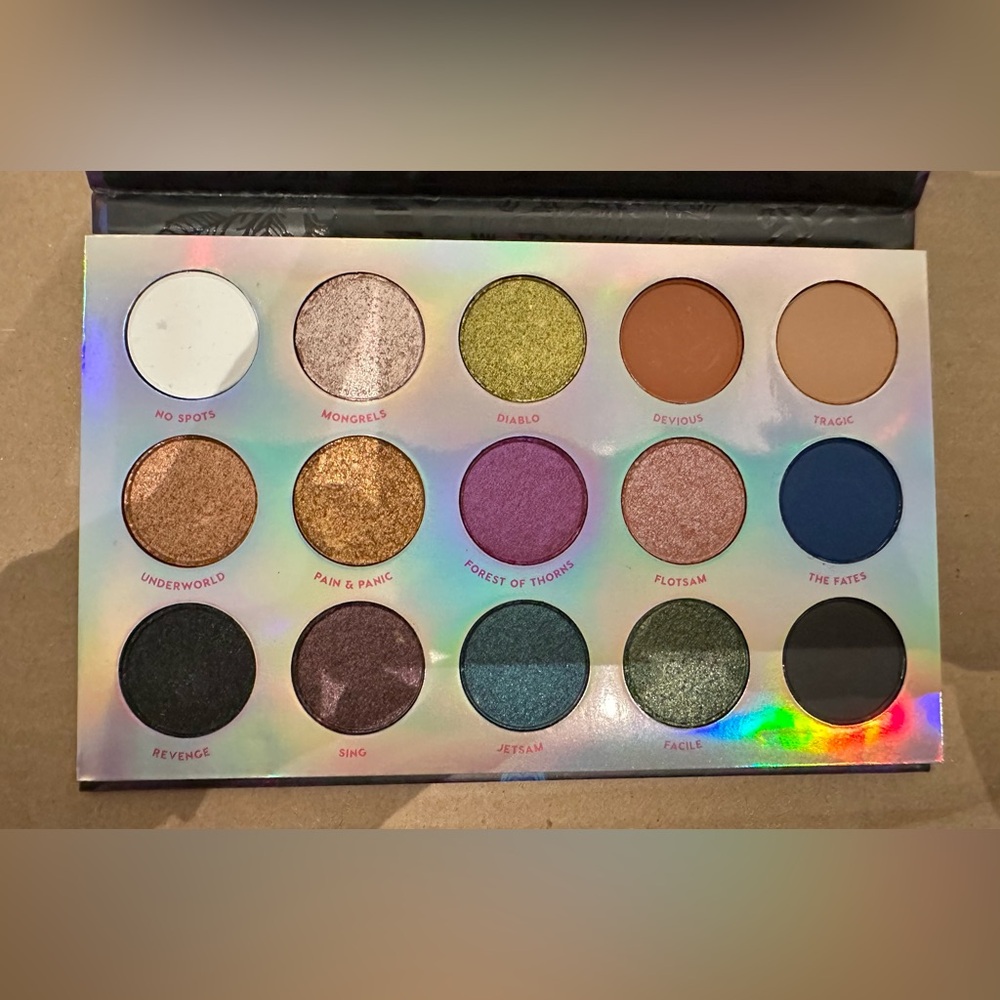 Colourpop Villians Misunderstood Palette BNIB - Picture 2 of 2